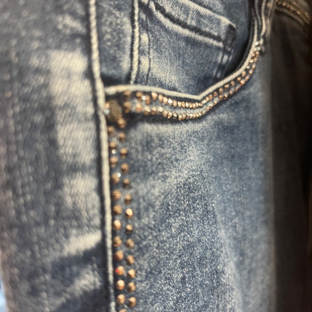Joseph Ribcoff Rhinestone Jeans - Picture 3 of 6